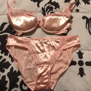 Victoria’s Secret bra and panty set